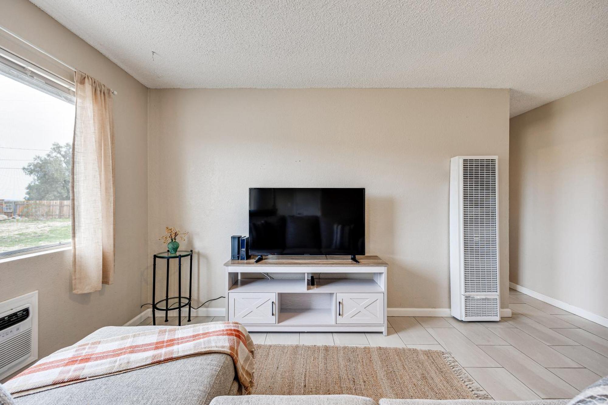Convenient Joshua Tree Apartment - Walk To Town! Extérieur photo