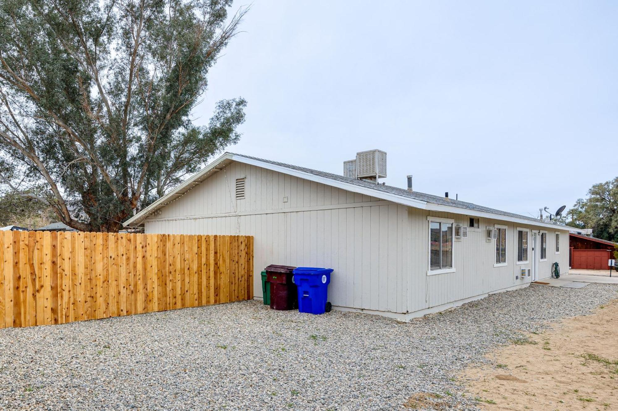 Convenient Joshua Tree Apartment - Walk To Town! Extérieur photo